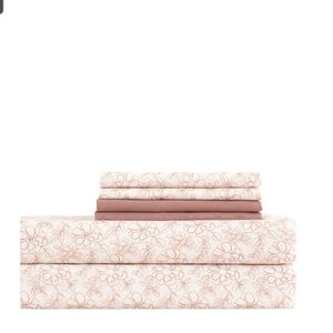 Floral Patterned Bedding Set - Pink